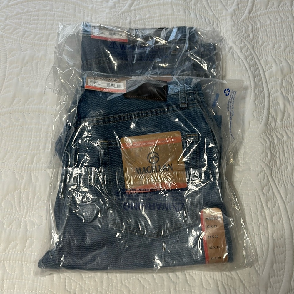 Lot of 2 pair of Magellan Mens jeans Classic fit 32x30